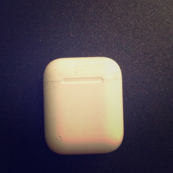 AirPods